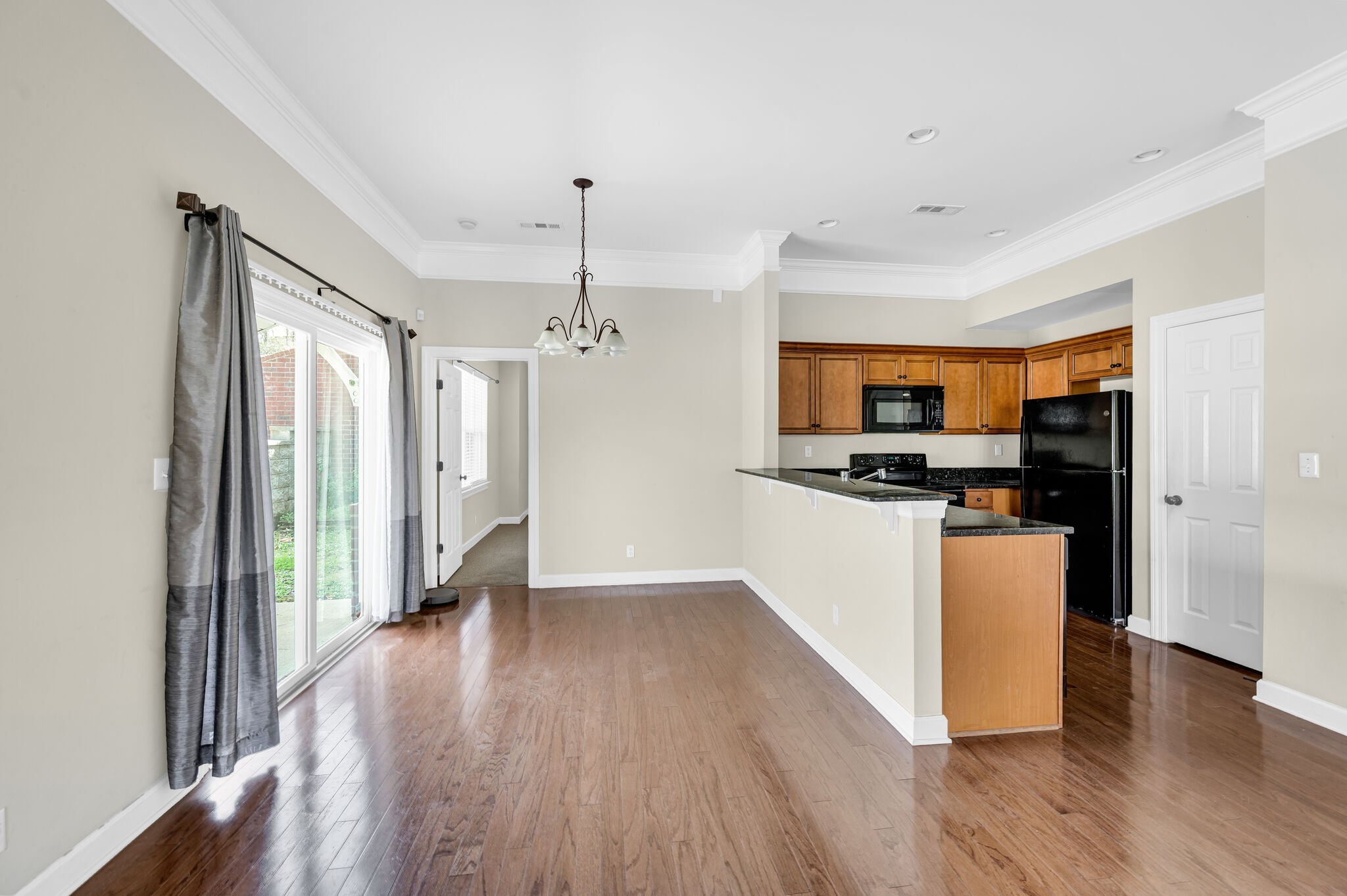 810 Bracken Trl Property Photo 8
