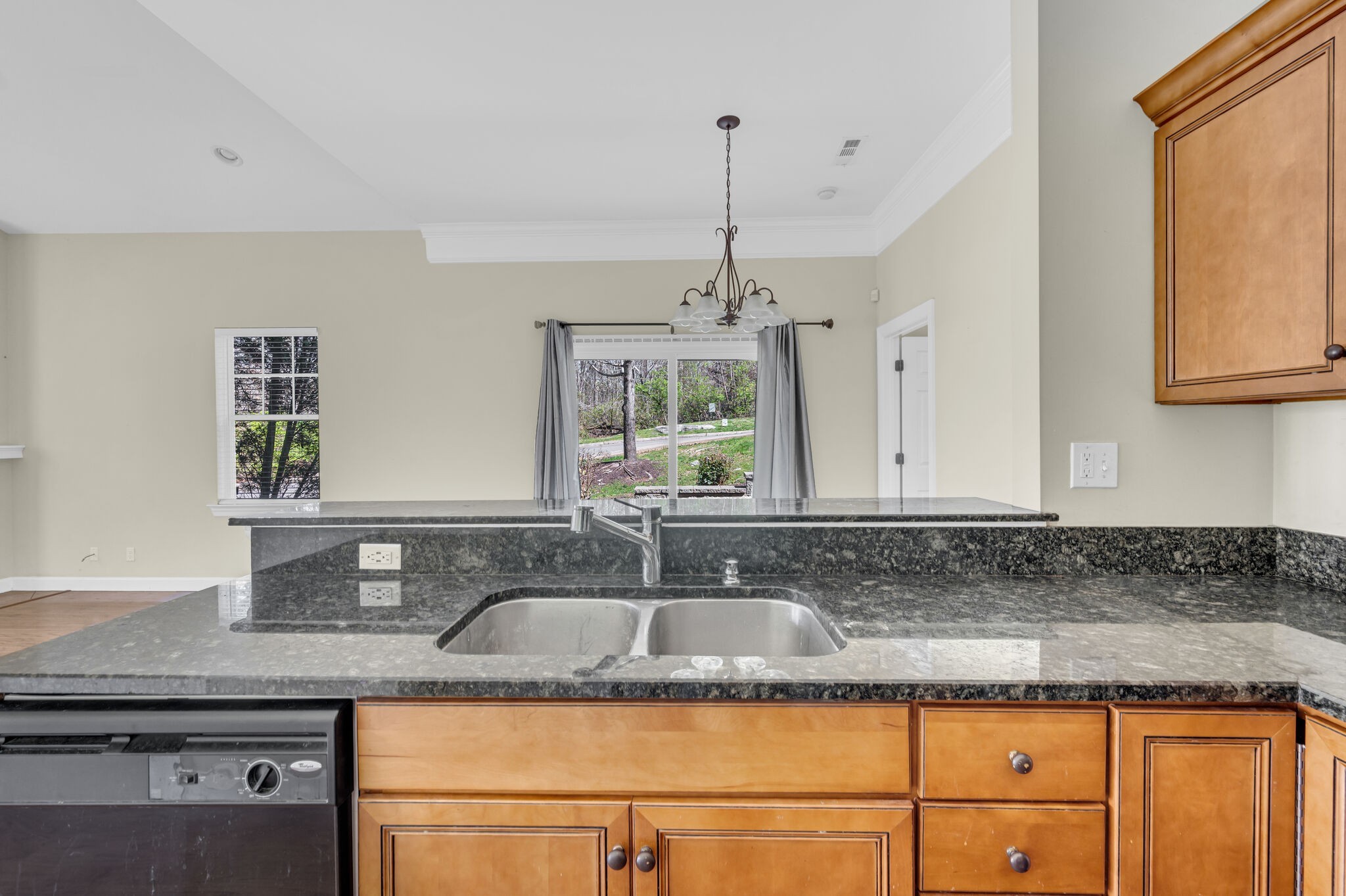 810 Bracken Trl Property Photo 17