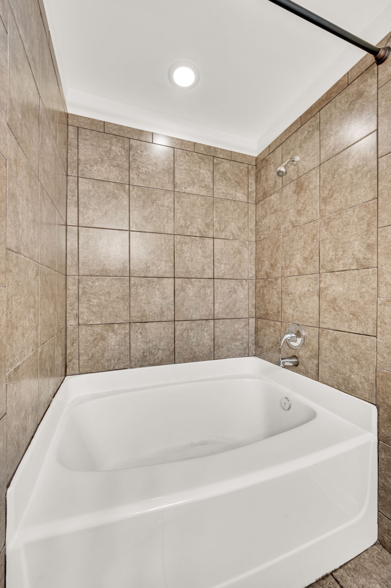 810 Bracken Trl Property Photo 23