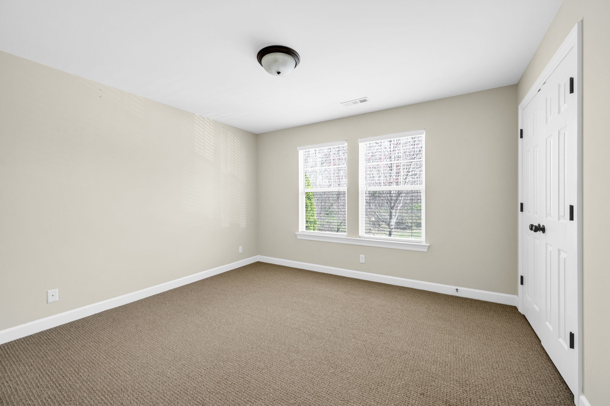 810 Bracken Trl Property Photo 29