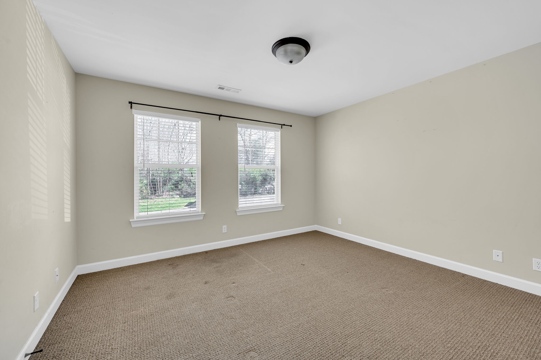 810 Bracken Trl Property Photo 31