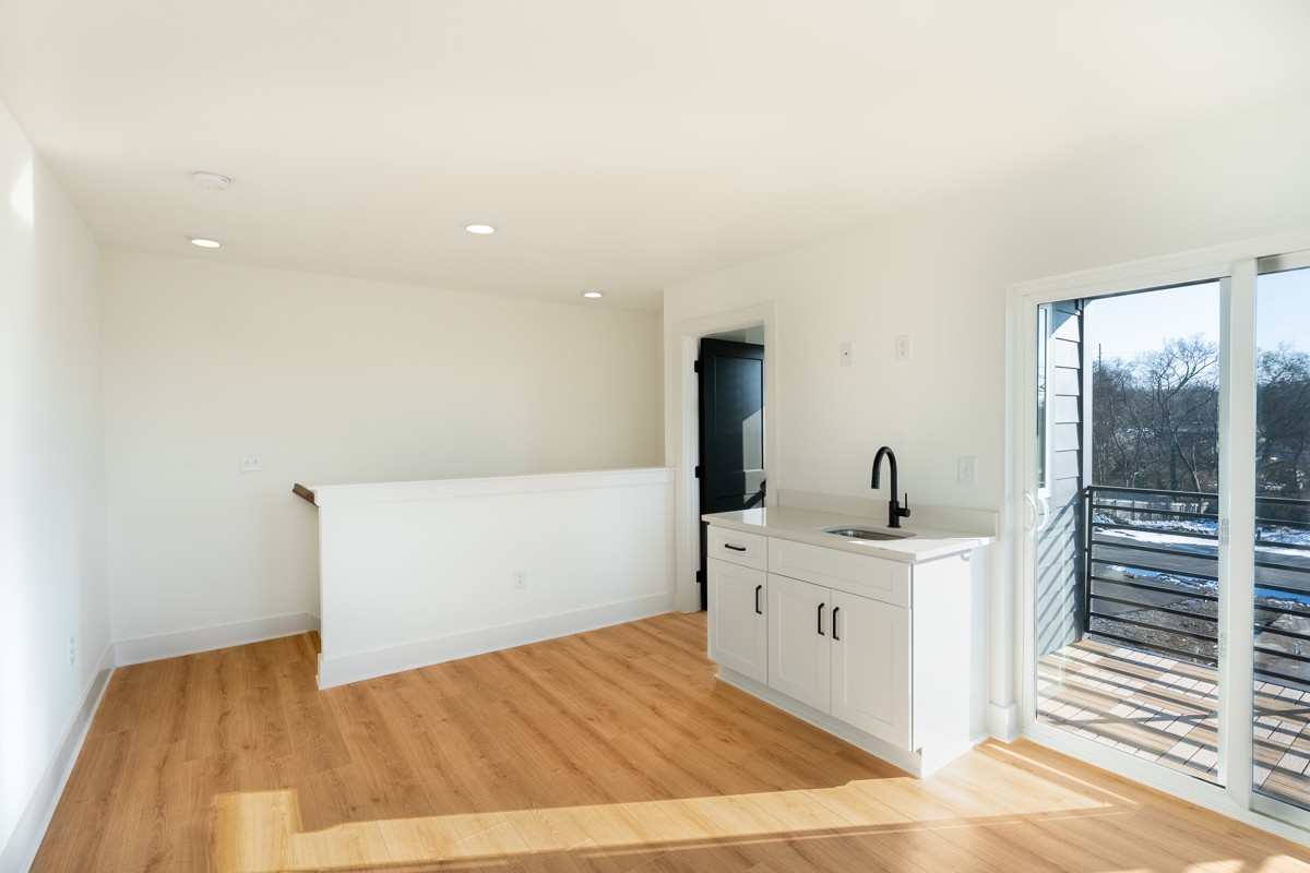 102 Duke St Property Photo 20
