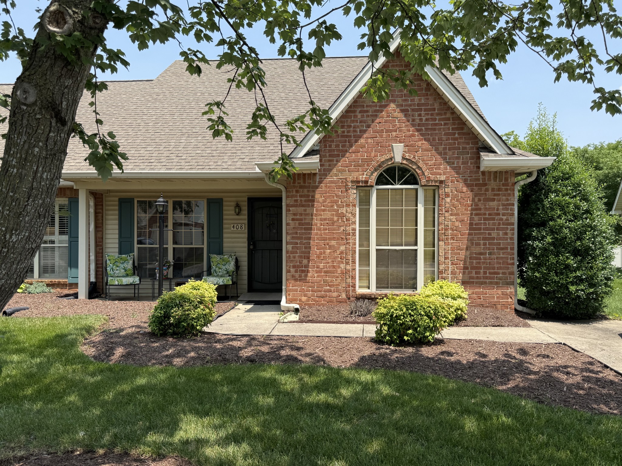 408 Biltmore Cir Property Photo 1