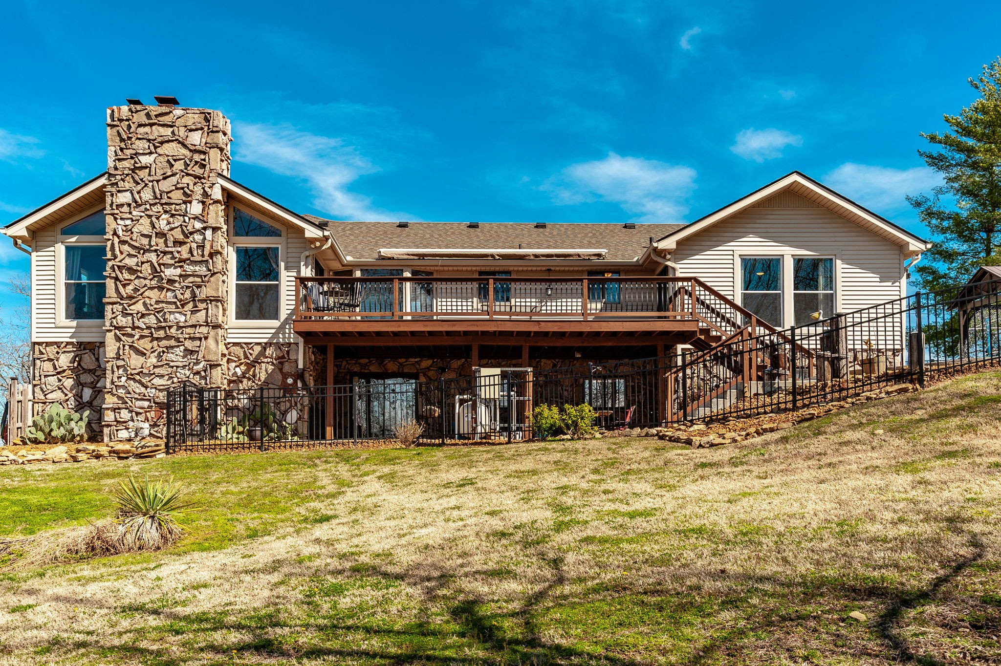 213 Peach Valley Rd Property Photo 44