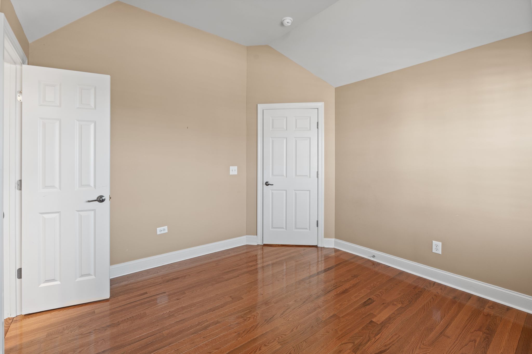 3024 Harrah Dr Property Photo 24