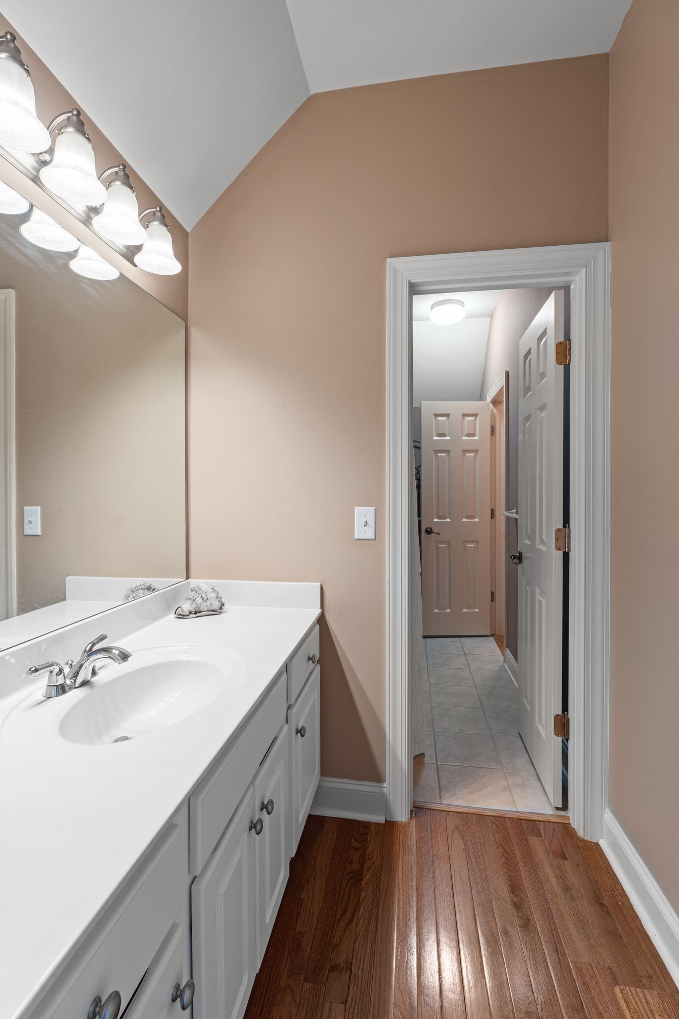 3024 Harrah Dr Property Photo 25