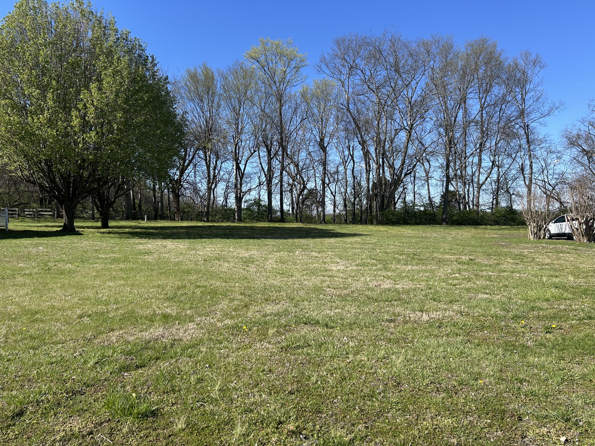 702 Meadow Rd Property Photo 1
