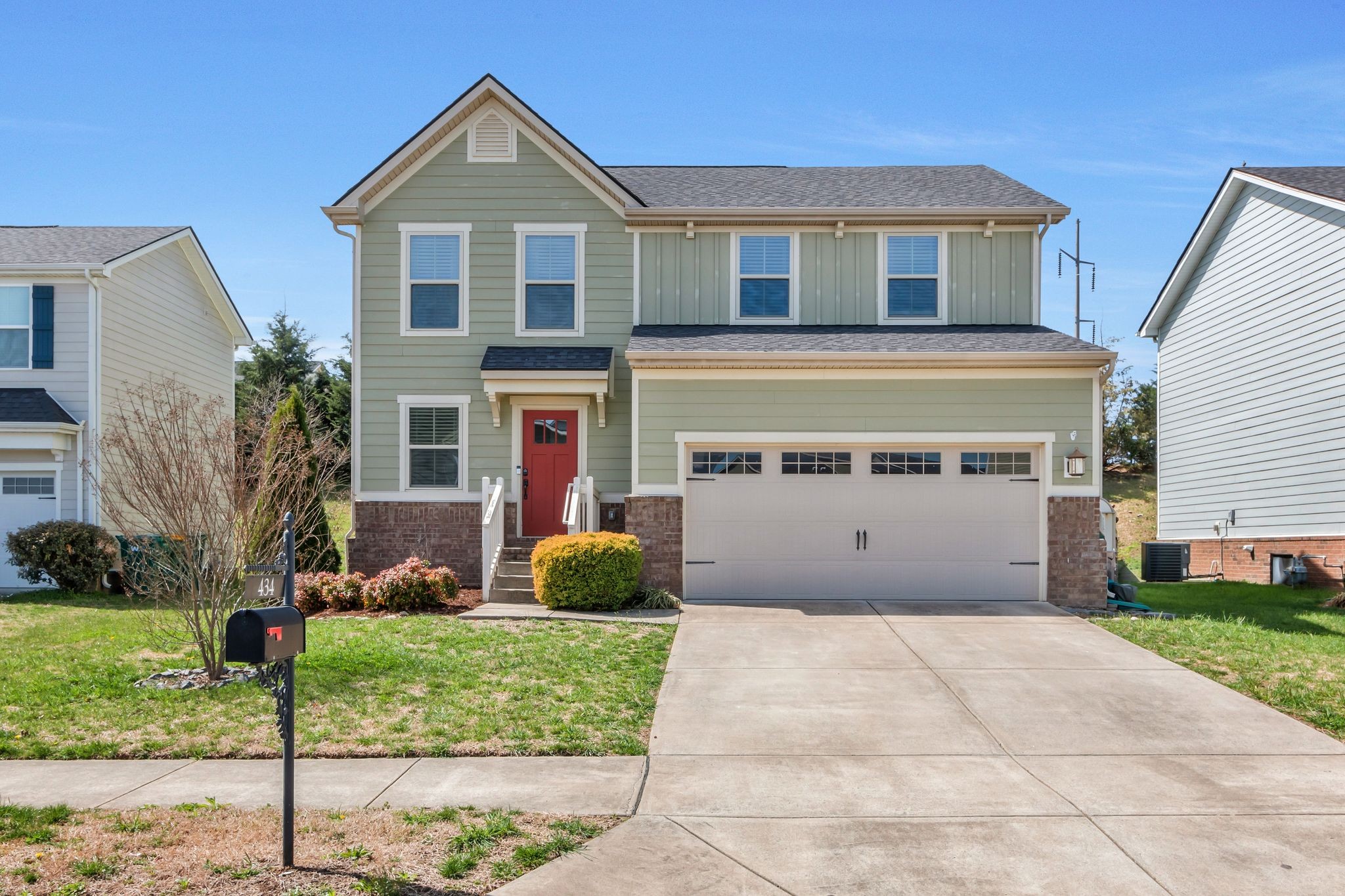 434 Heroit Dr Property Photo 1