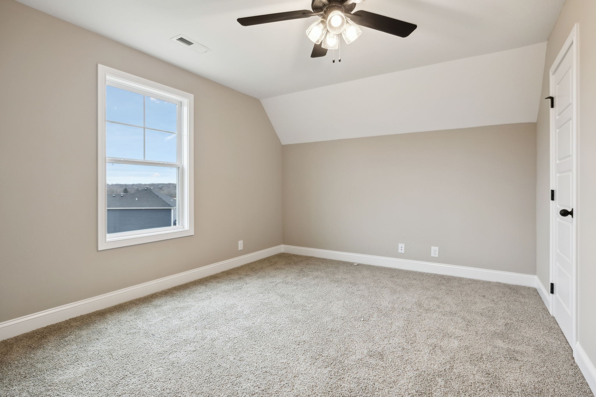 1009 Tufnel Dr Property Photo 20