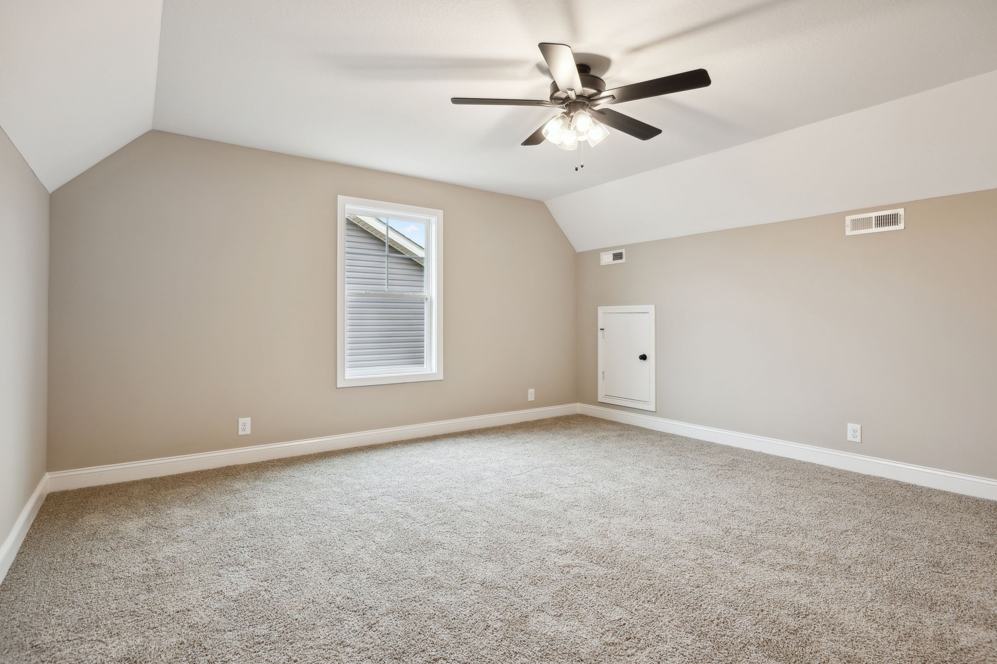 1009 Tufnel Dr Property Photo 28