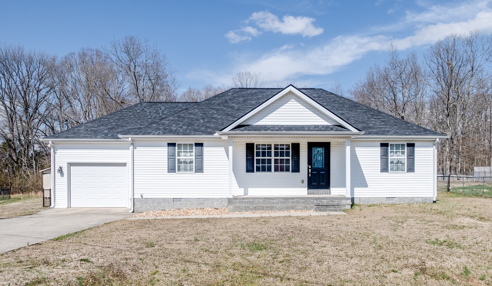 312 Brook Hollow Cir Property Photo