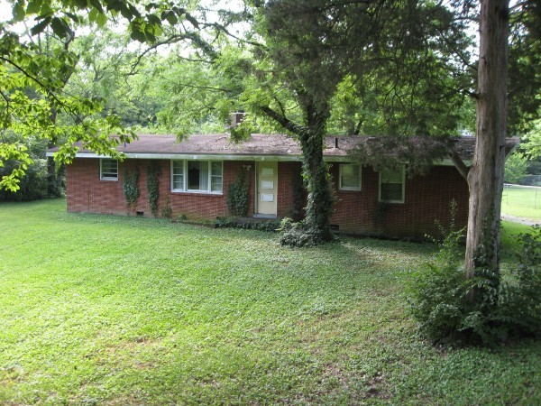 205 Linda Ln Property Photo
