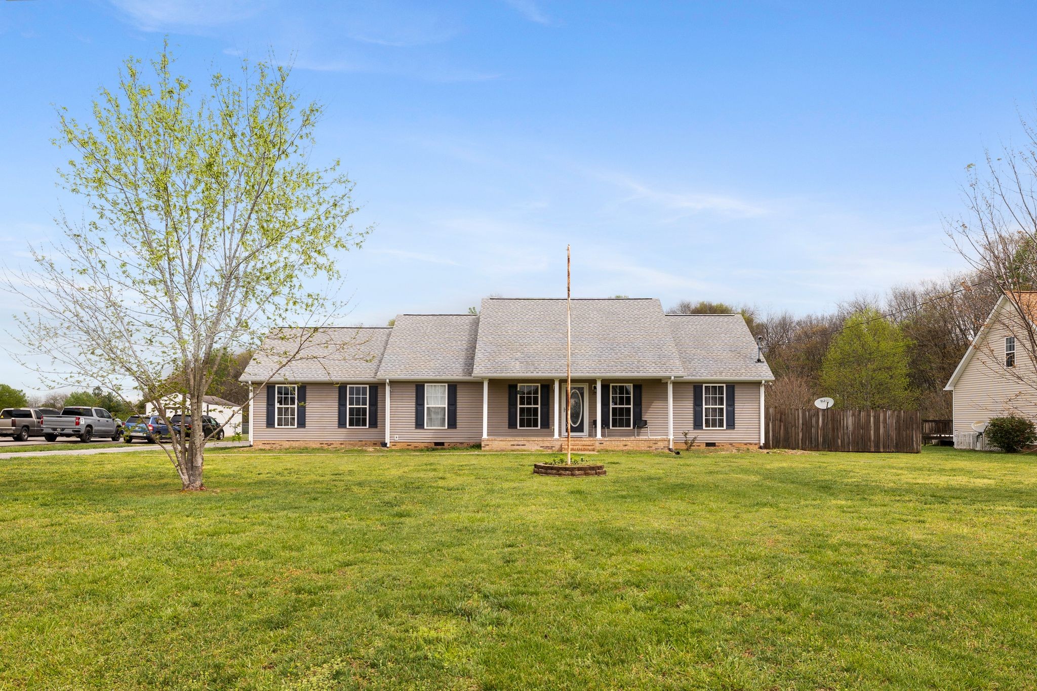 117 Cook Ln Property Photo