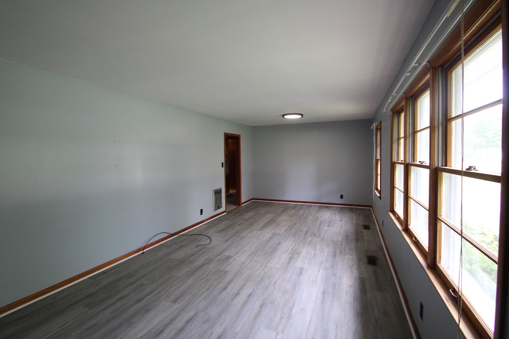204 Stillwood Dr Property Photo 5