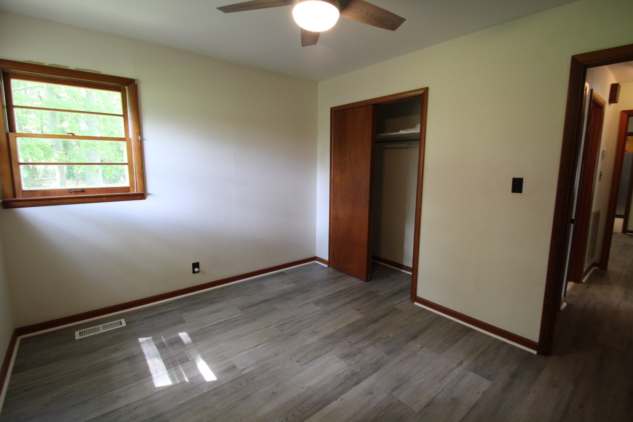 204 Stillwood Dr Property Photo 19