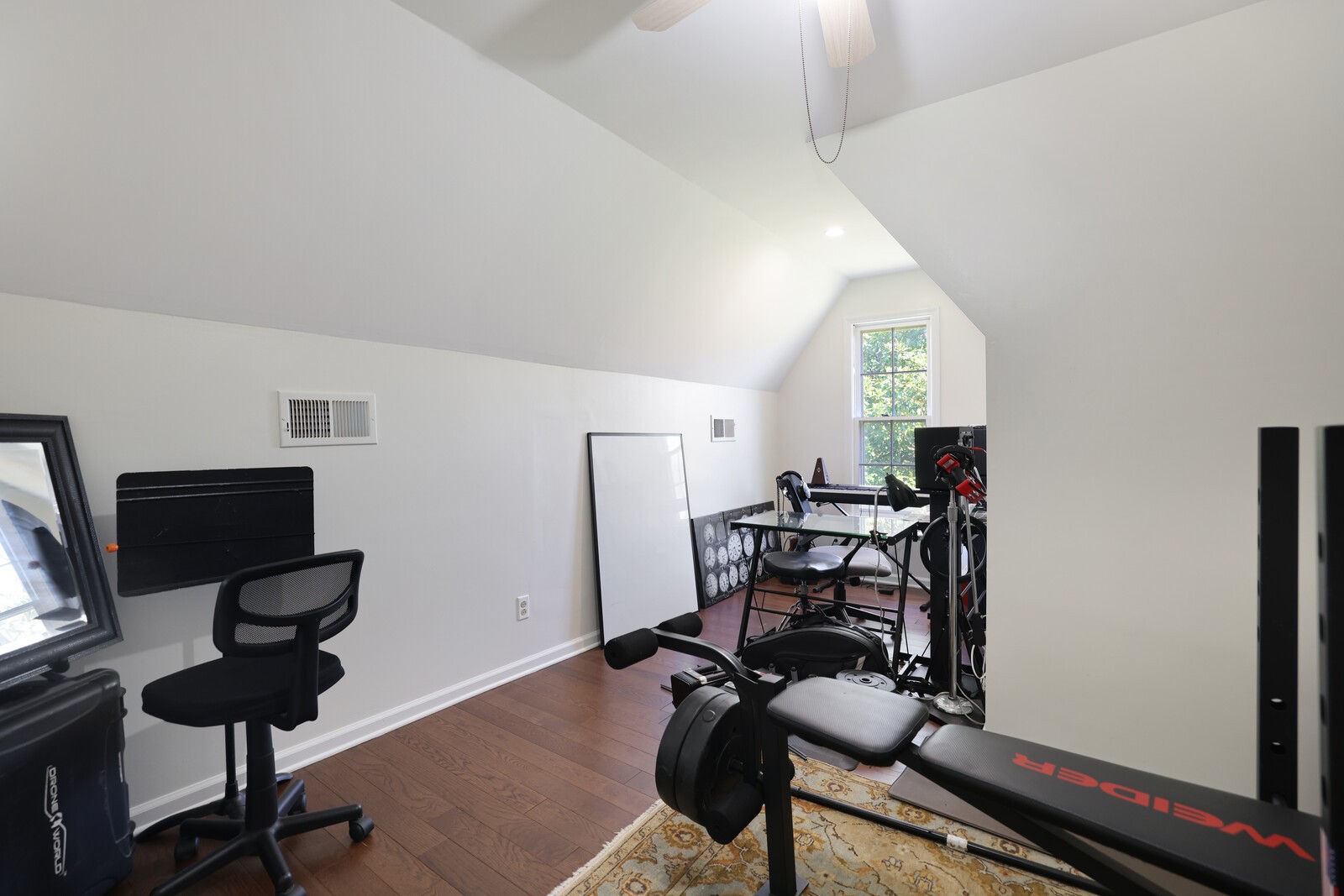 1070 Cliff White Rd Property Photo 32