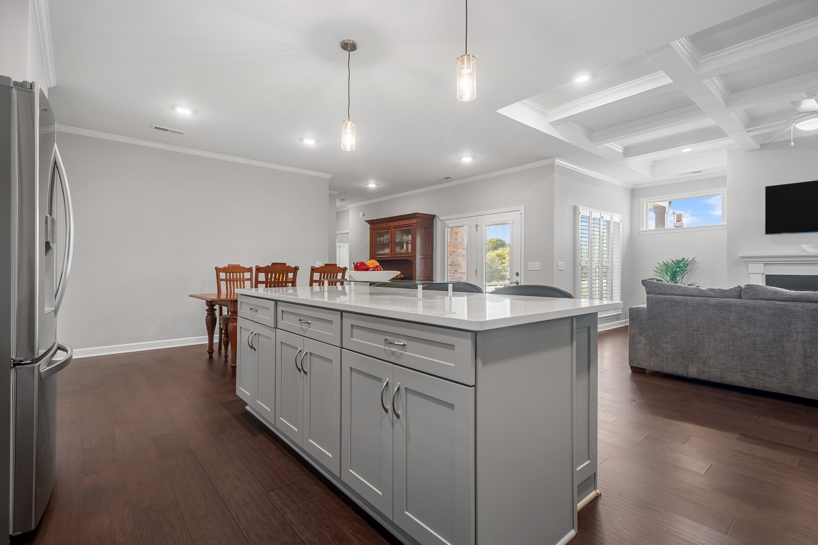 6043 Parkhaven Blvd Property Photo 15