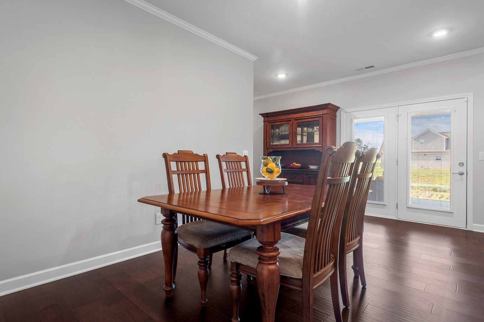 6043 Parkhaven Blvd Property Photo 22