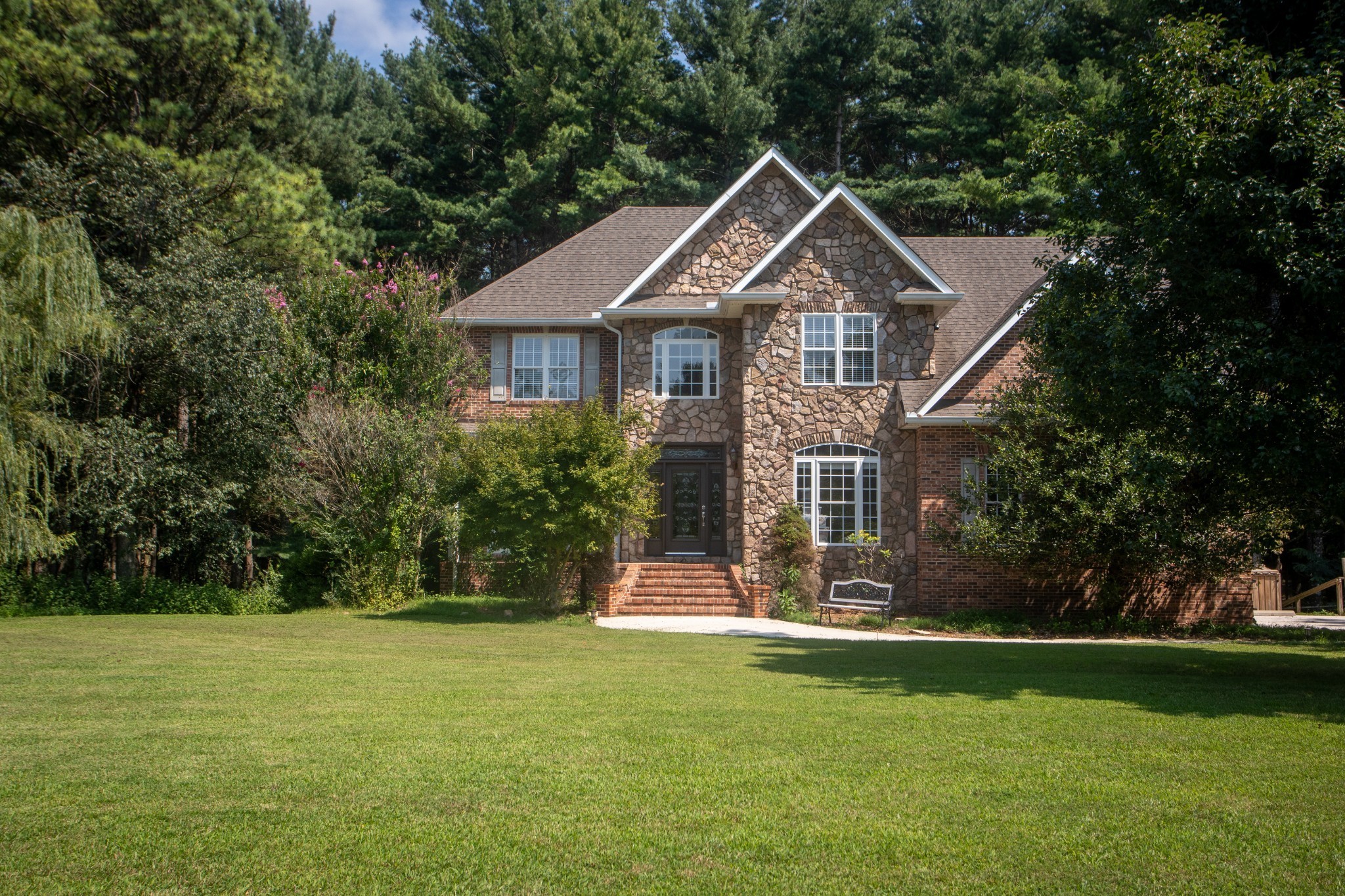 109 Wiggins Creek Dr Property Photo