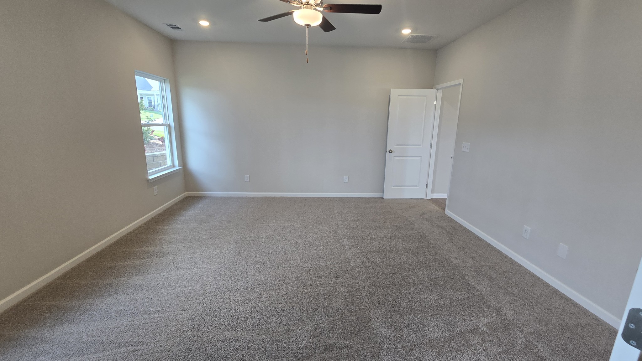 6139 Saxlingham Pl Property Photo 9