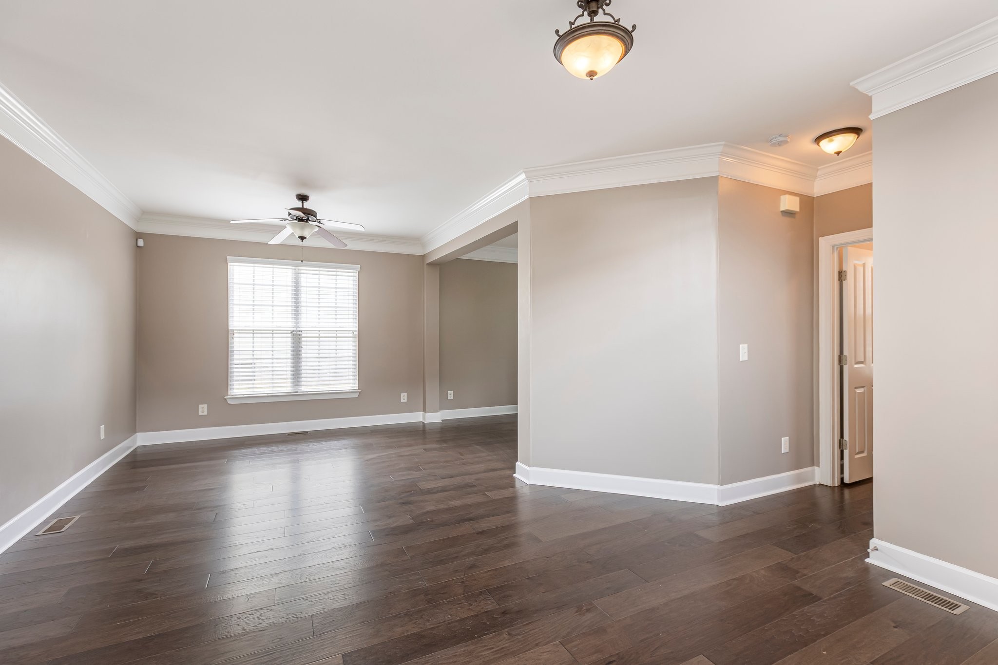 2340 Alteras Dr Property Photo 11