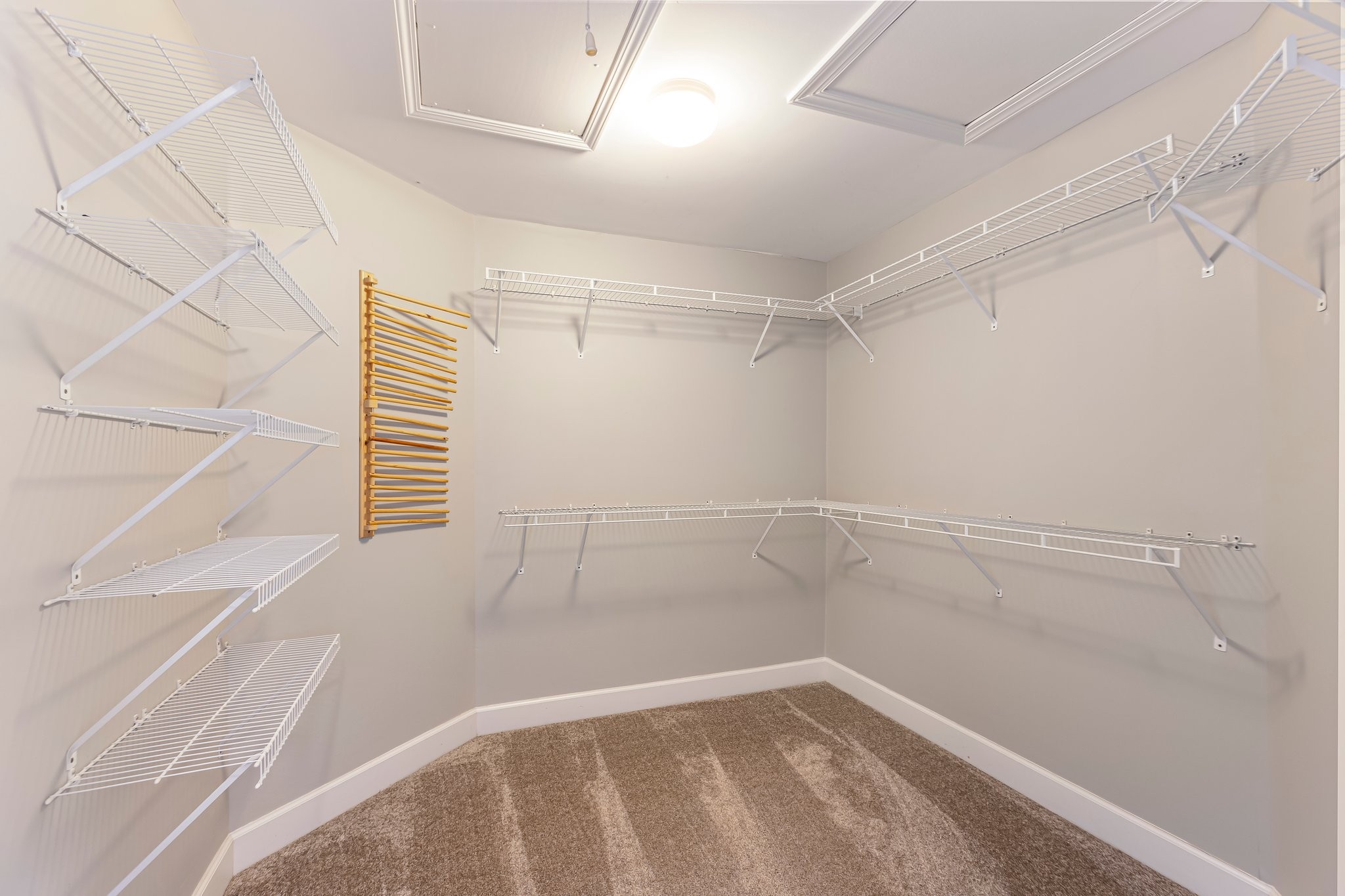 2340 Alteras Dr Property Photo 41