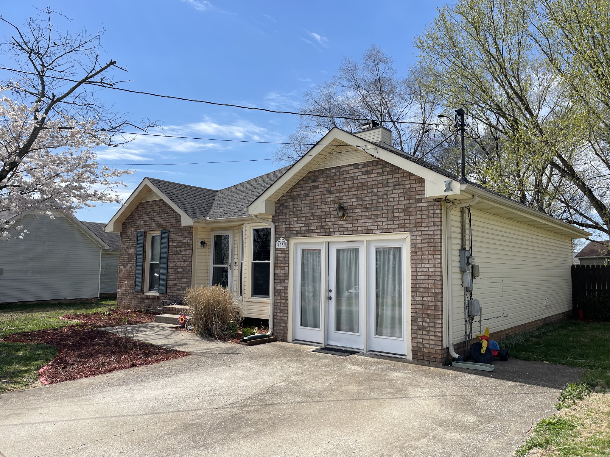 1222 Marla Dr Property Photo 1