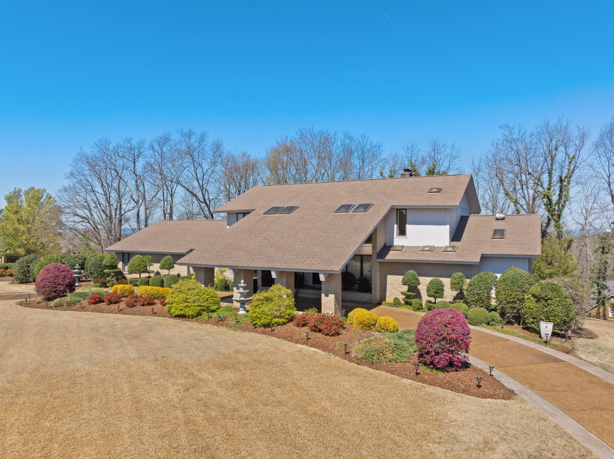 830 Windy Hill Drive Property Photo