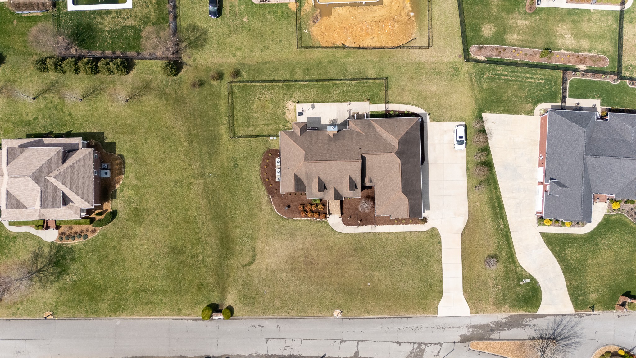 102 Highpoint Blvd Property Photo 39