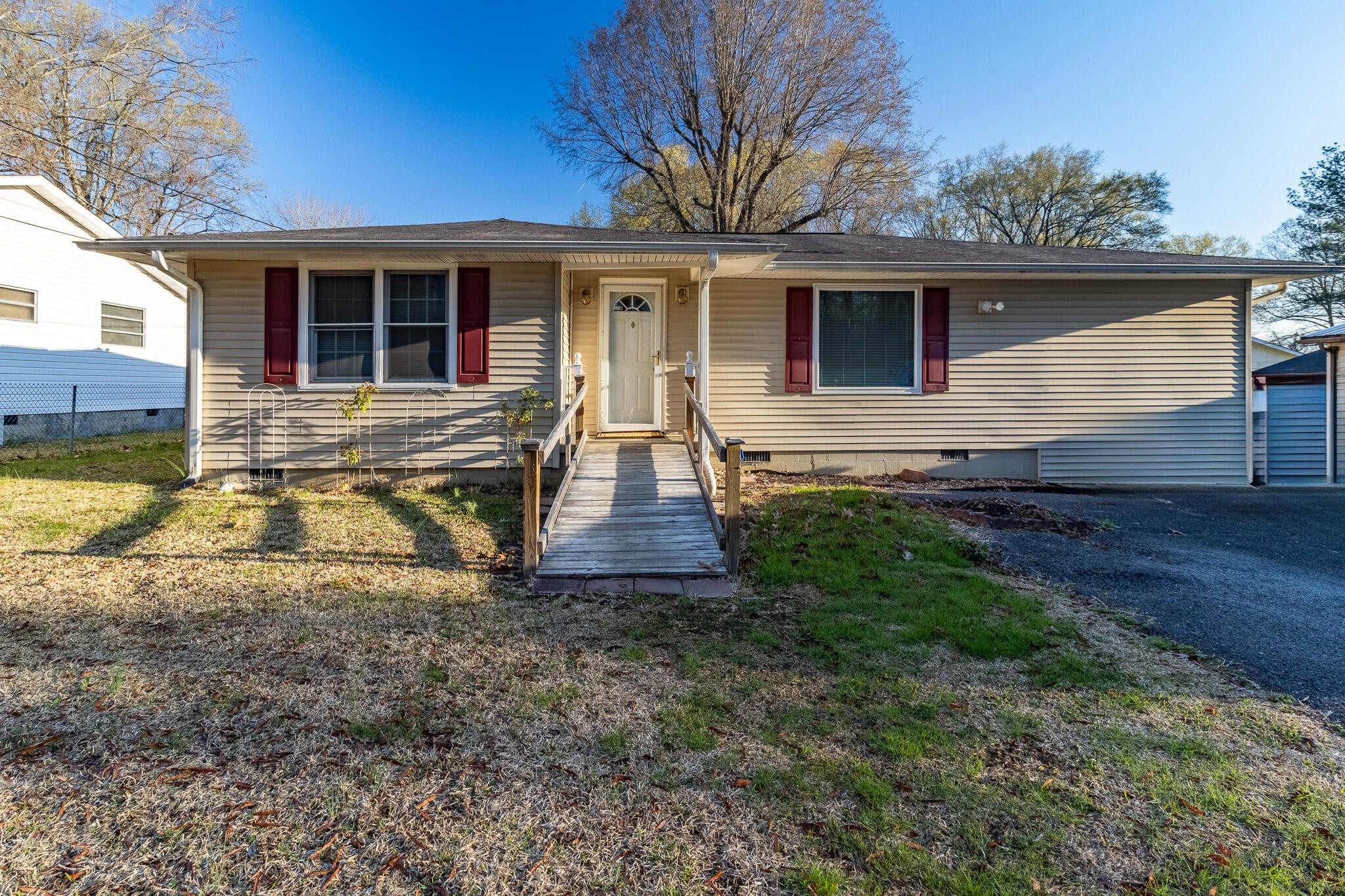 610 Union Avenue Property Photo