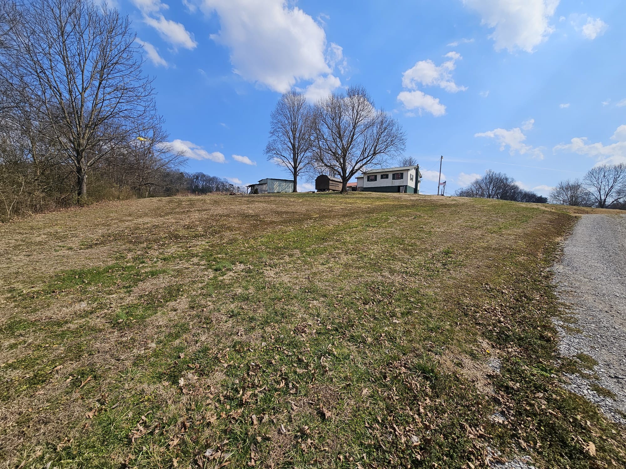 4020 Wade Rd, W Property Photo 2