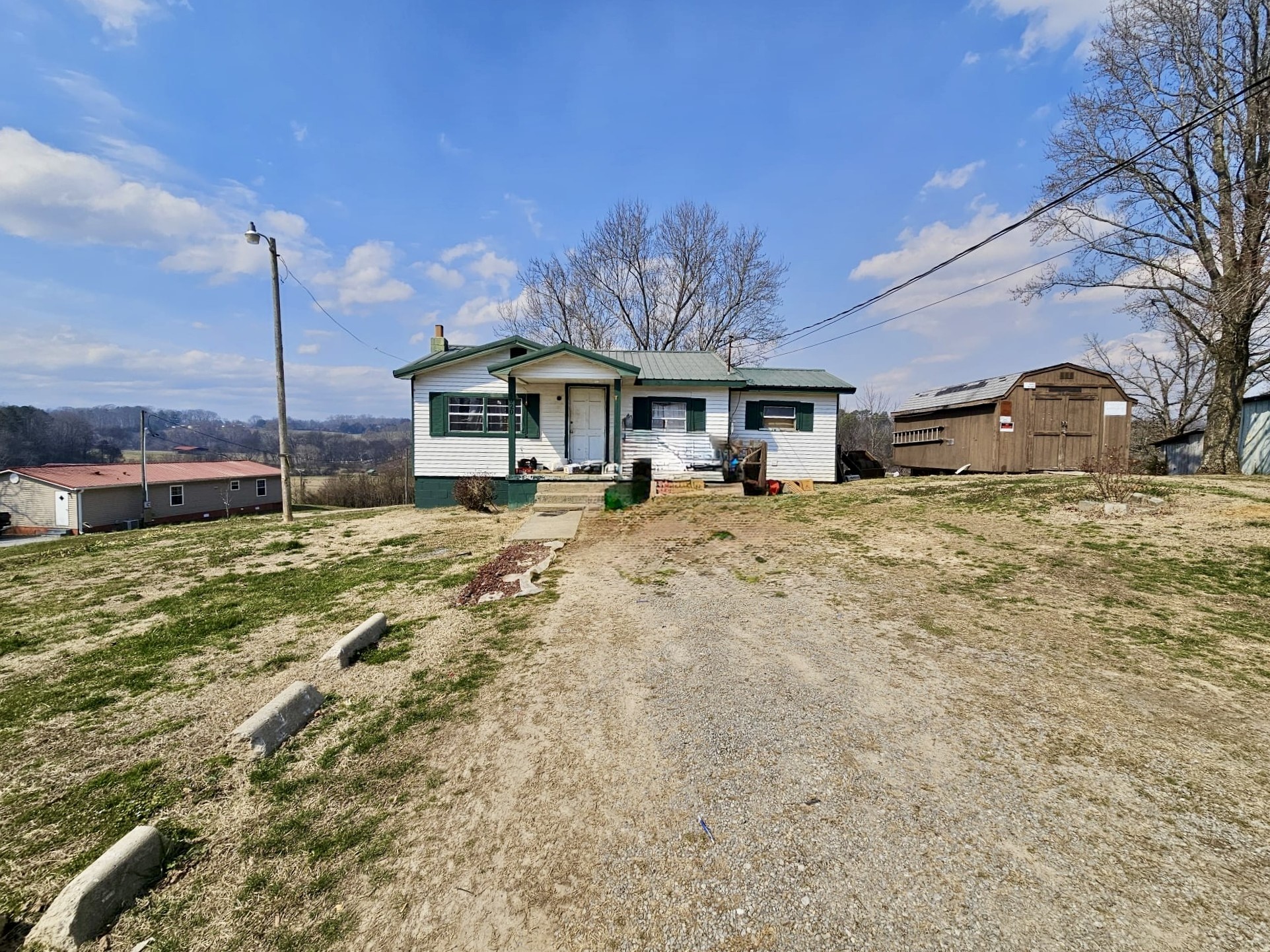 4020 Wade Rd, W Property Photo 5