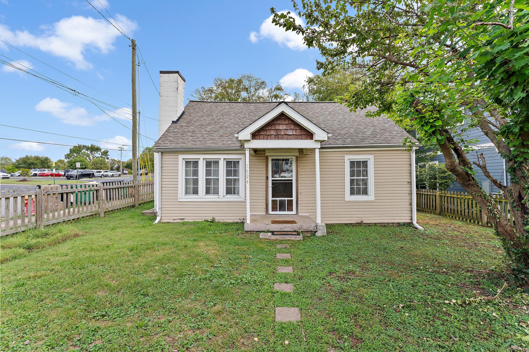1624 Porter Ave Property Photo 1