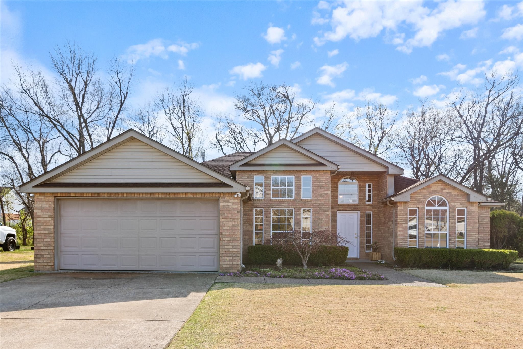 2247 Joann Dr Property Photo 1