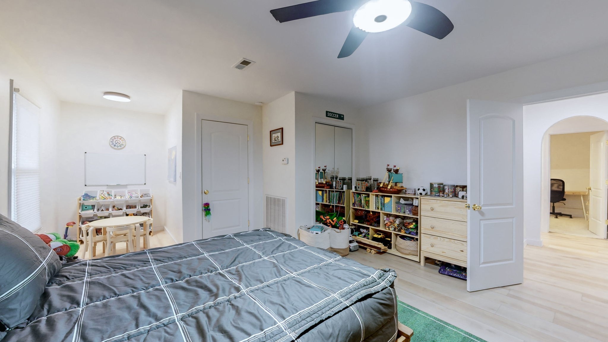 2235 Rock Springs Rd Property Photo 10