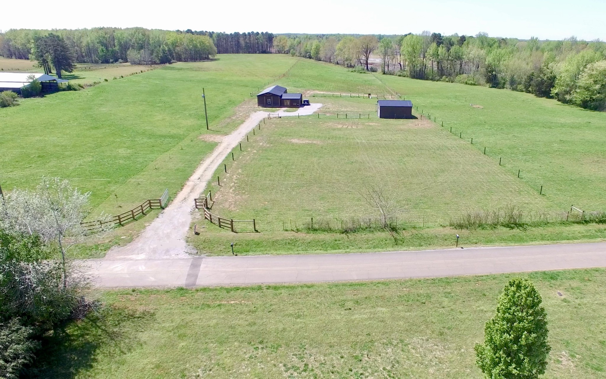 25872 Union Hill Rd Property Photo 2