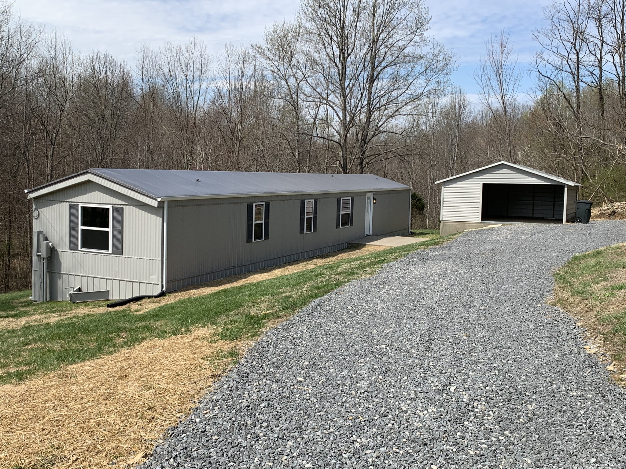 713 Hog Back Ridge Rd Property Photo