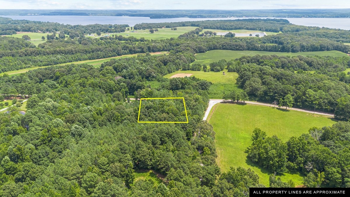 470 Hagler Ridge Rd Property Photo 1