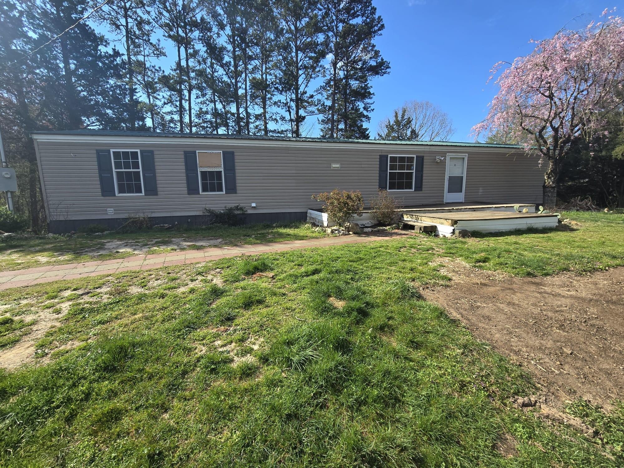 885 Malone Rd Property Photo