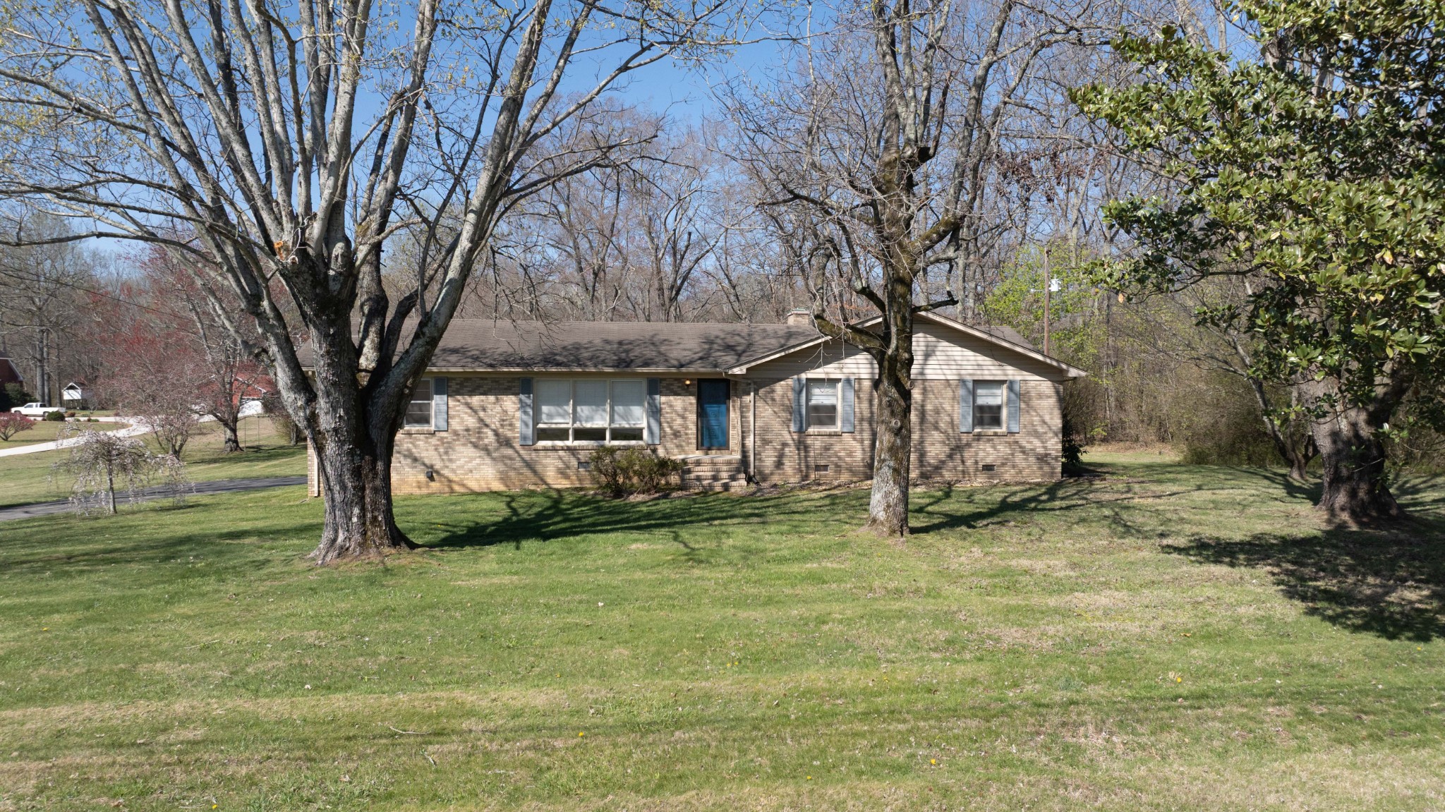 6005 Smithville Hwy Property Photo