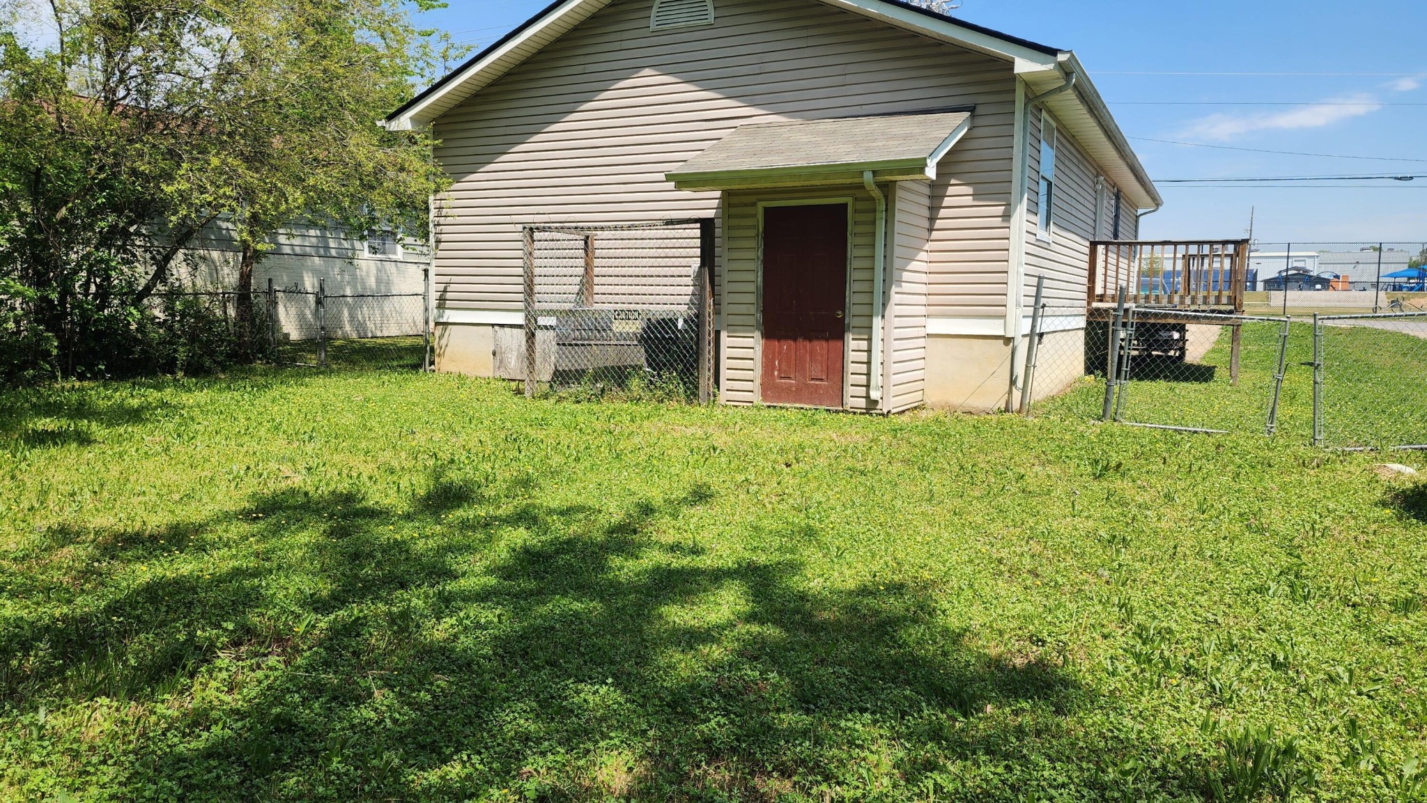 1806 Bennett Avenue Property Photo 8