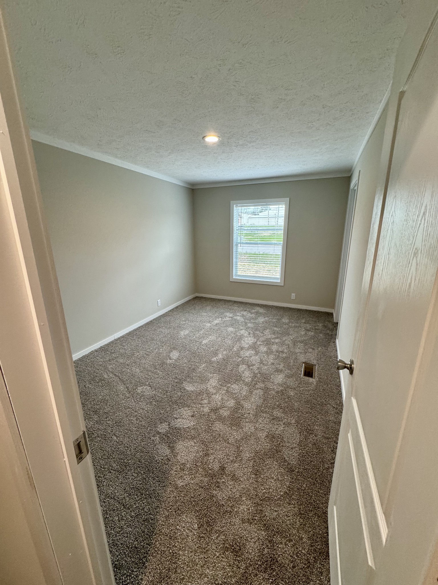 1216 Hollis Ln Property Photo 21