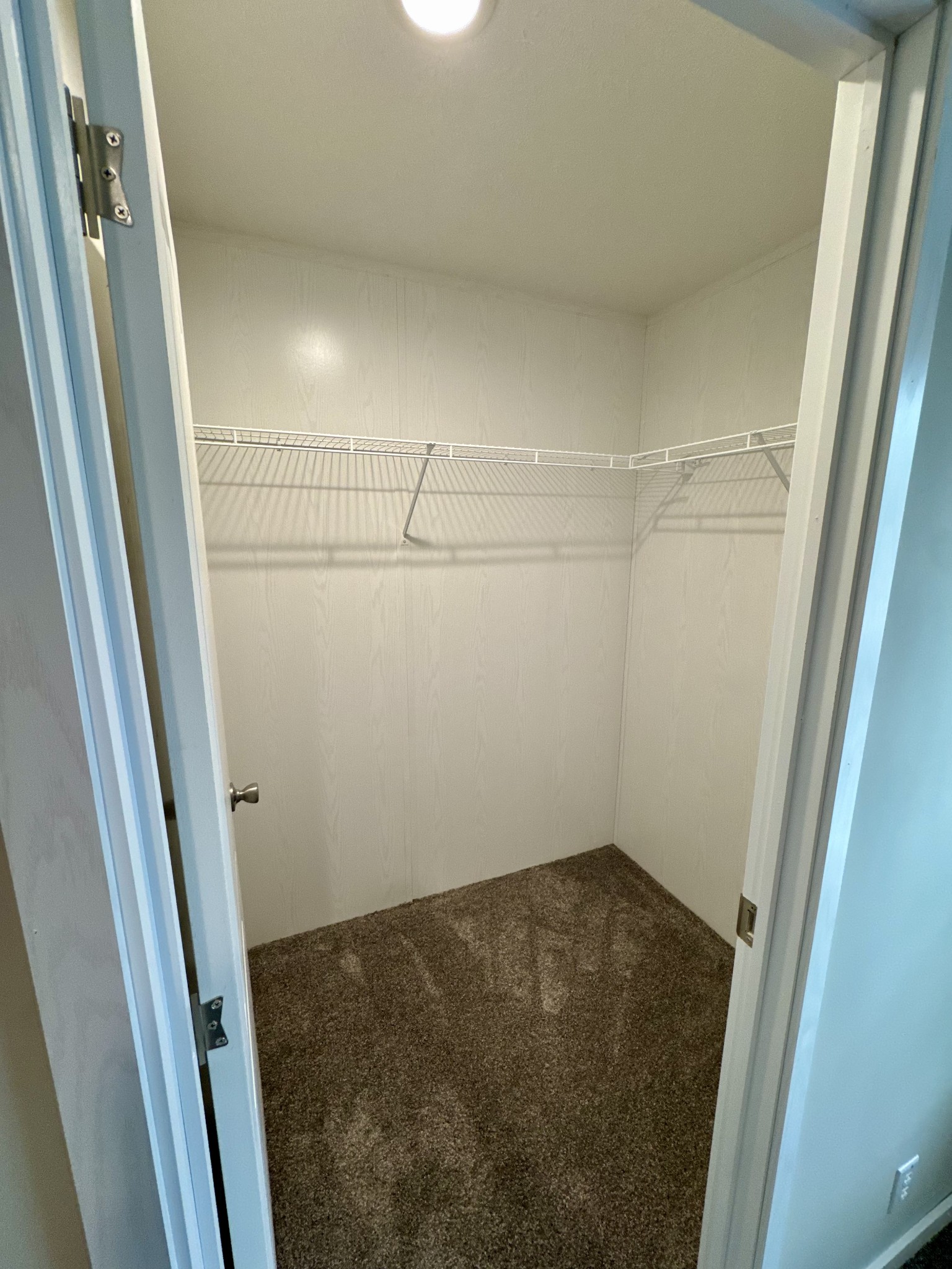 1216 Hollis Ln Property Photo 24