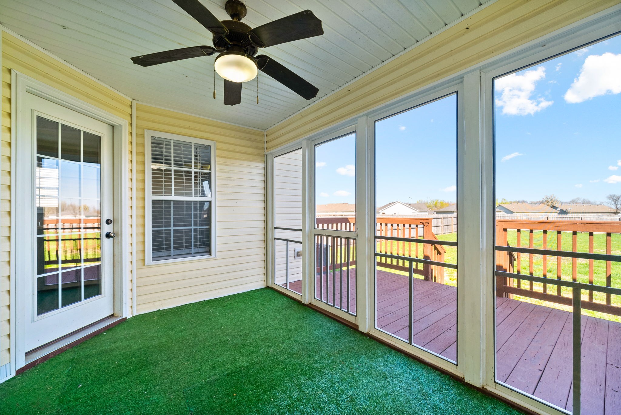 547 Fox Trot Dr Property Photo 21