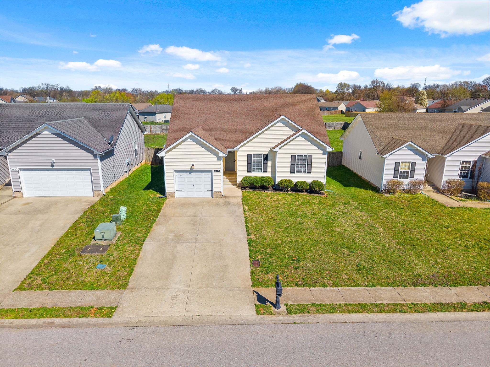 547 Fox Trot Dr Property Photo 25