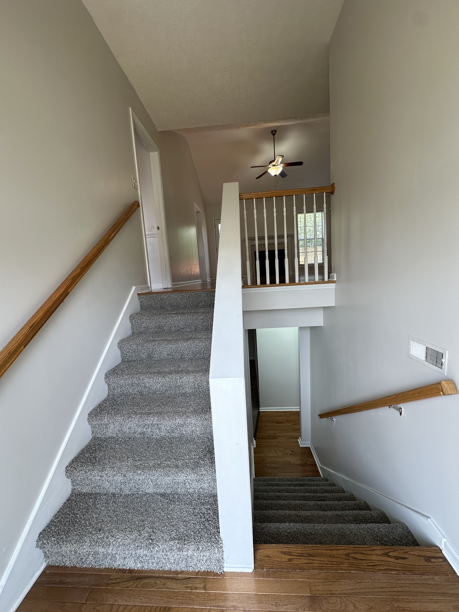 120 West Dr Property Photo 5