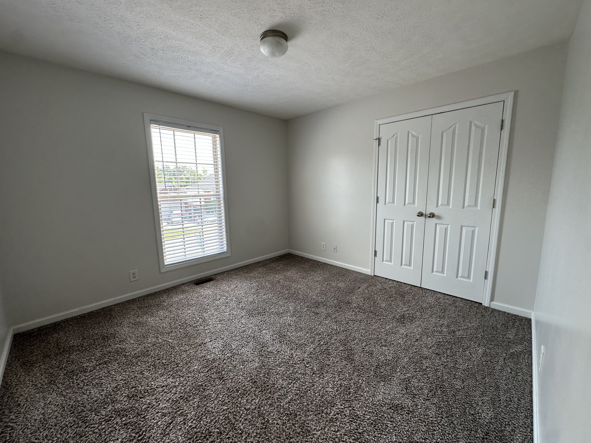 120 West Dr Property Photo 15
