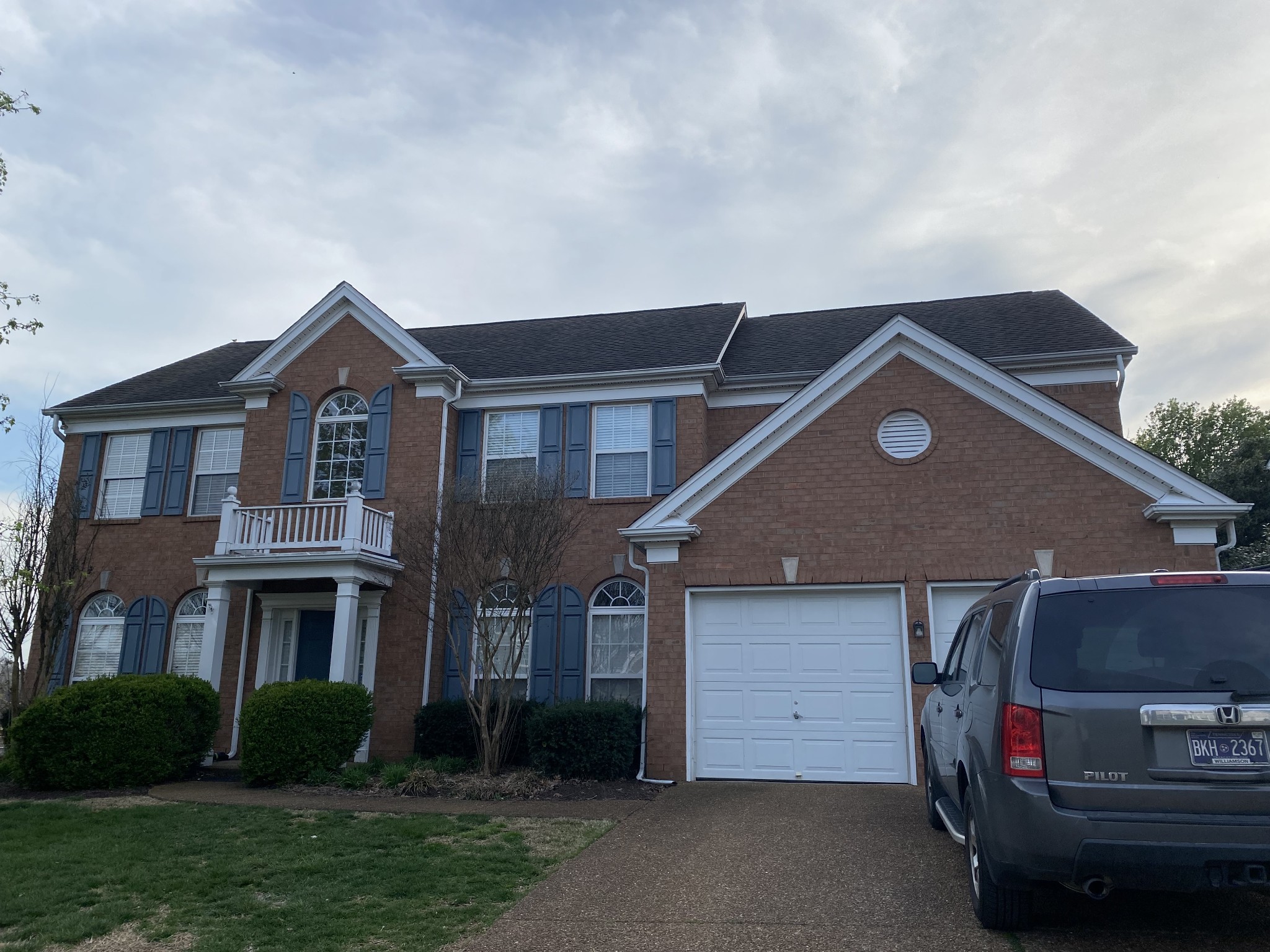 405 Waterton Ct Property Photo 1
