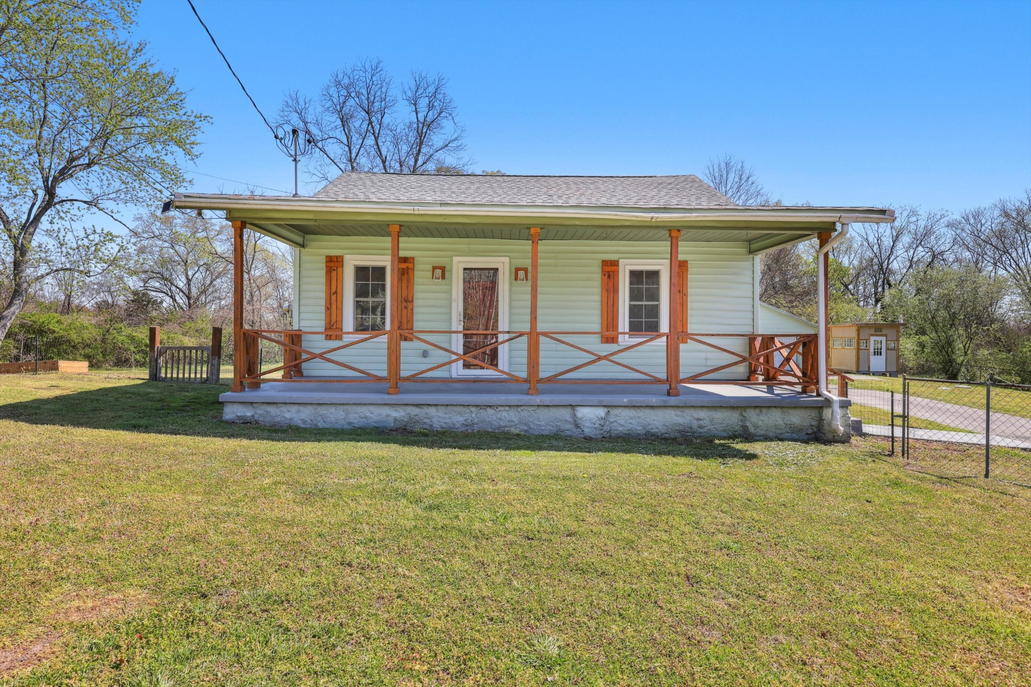 185 Hudson Street Property Photo