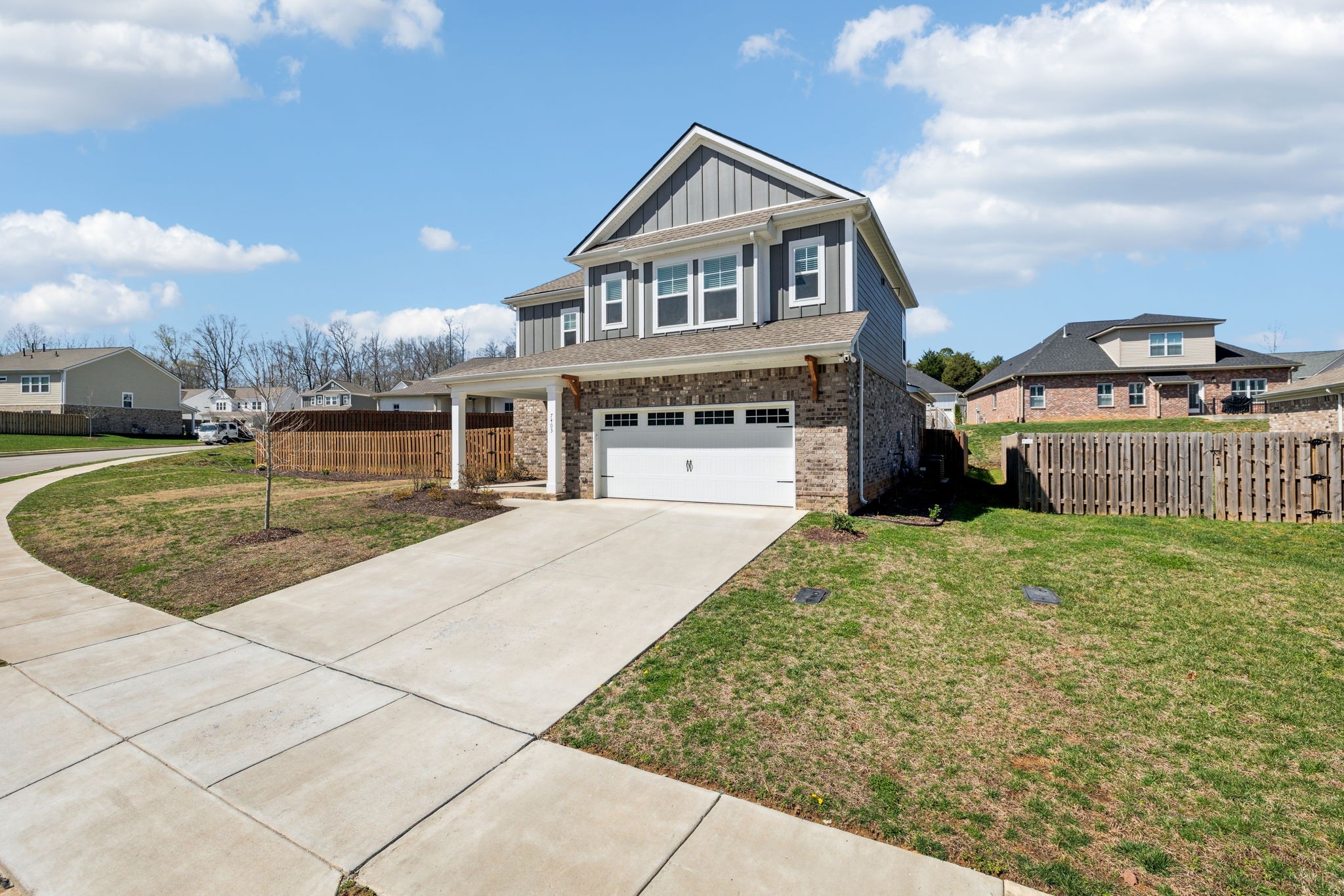 7403 Hemen Way Property Photo